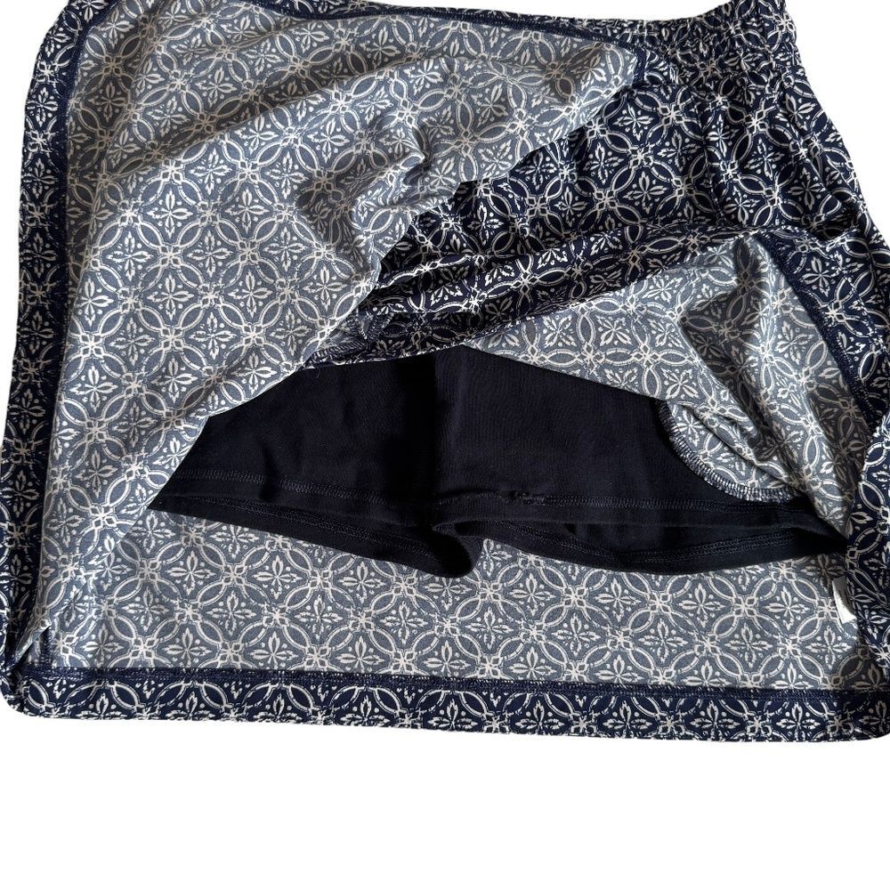 T by Talbots Faux Wrap Skort Blue White Medallion Print Pockets, Size S - Picture 6 of 9